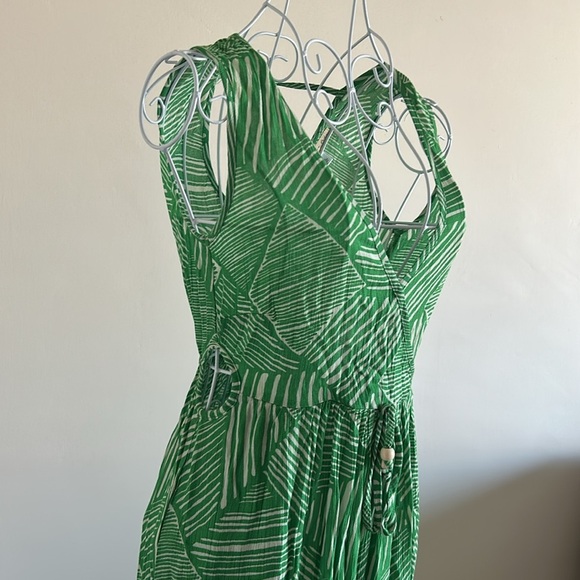 Jungle Leaf Print Jumper – Size XS • Tropical Romper / Playsuit - Picture 4 of 11